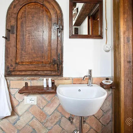 Dimore Santa Maria 3* Carbognano