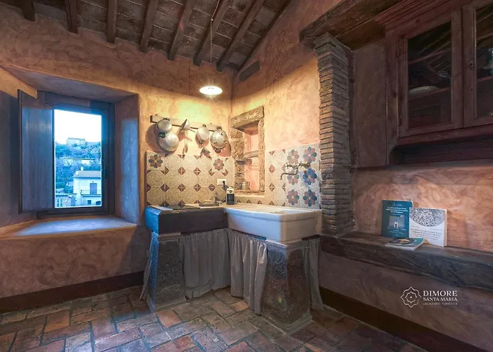 Dimore Santa Maria Gasthof Carbognano